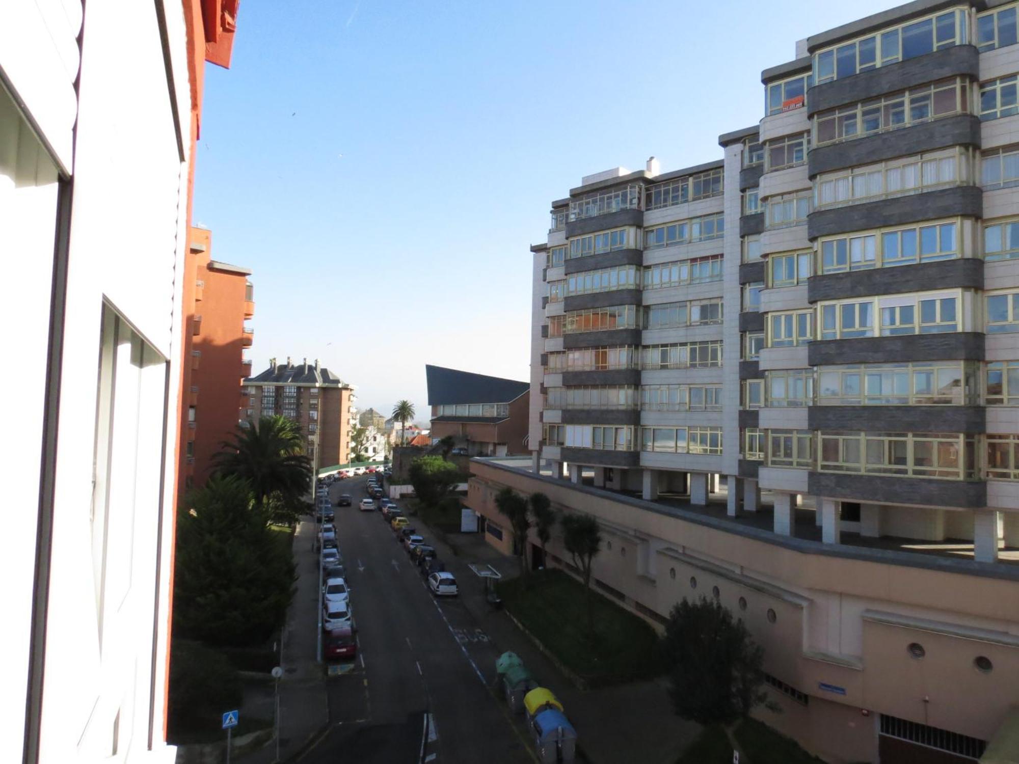Apartamento Aires Del Norte, Con Ascensor Y Wifi Gratis Сантандер Екстериор снимка